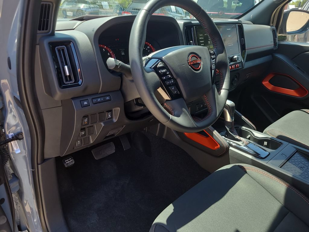 Certified 2025 Nissan Frontier Pro-X w/ Pro Convenience Package RWD image 16
