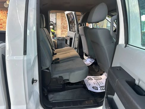 Used 2016 Ford F250 XL w/ Power Equipment Group AWD/4WD image 29