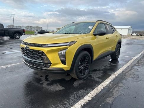 Certified 2024 Chevrolet Trax ACTIV w/ Sunroof Package image 4