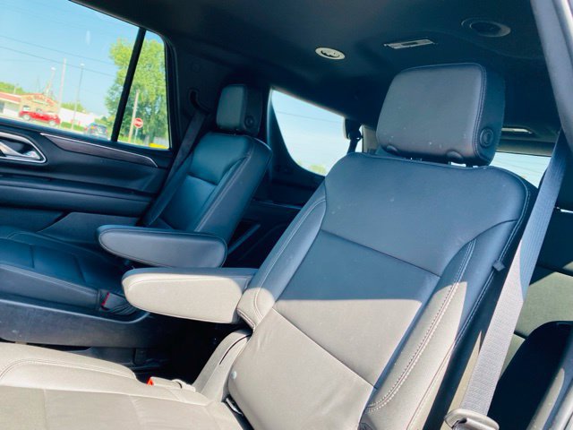 Used 2021 Chevrolet Tahoe Z71 w/ Rear Media and Nav Package AWD/4WD image 31