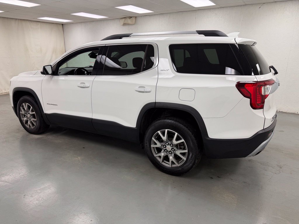 Used 2020 GMC Acadia SLT w/ Driver Alert Package II FWD image 3