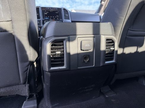 Used 2016 Ford F150 XLT w/ Equipment Group 302A Luxury image 22