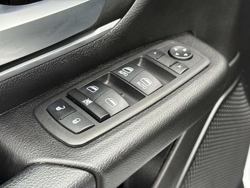 Used 2023 RAM 1500 Big Horn AWD/4WD image 15