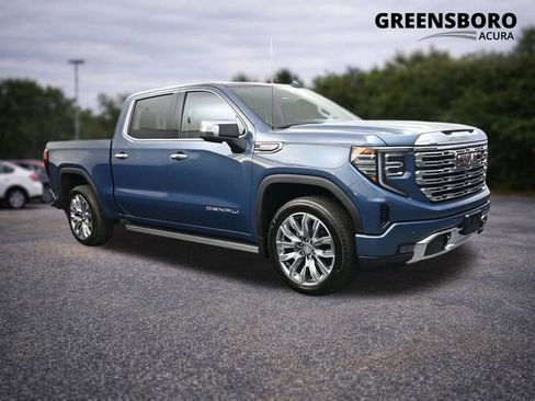 Used 2025 GMC Sierra 1500 Denali w/ Denali Reserve Package AWD/4WD image 1