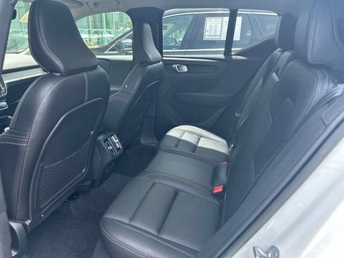 Used 2023 Volvo XC40 B5 Plus w/ Driver Assist Package AWD/4WD image 12