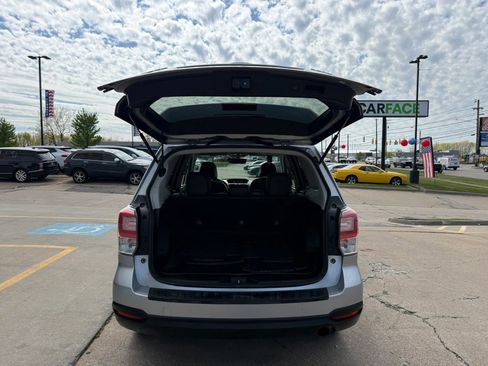 Used 2017 Subaru Forester 2.5i Limited w/ Popular Package #2 AWD/4WD image 13
