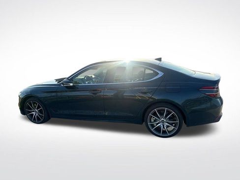 Used 2022 Genesis G70 3.3T RWD image 11