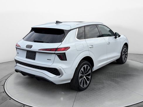 New 2026 Audi Q3 quattro 2.0T image 7