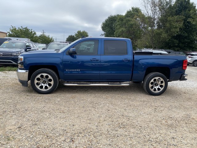 Used 2017 Chevrolet Silverado 1500 LT w/ All Star Edition RWD image 2