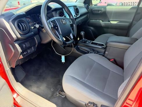 Used 2020 Toyota Tacoma SR RWD image 14