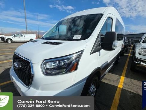 Used 2023 Ford Transit 350 XLT image 3