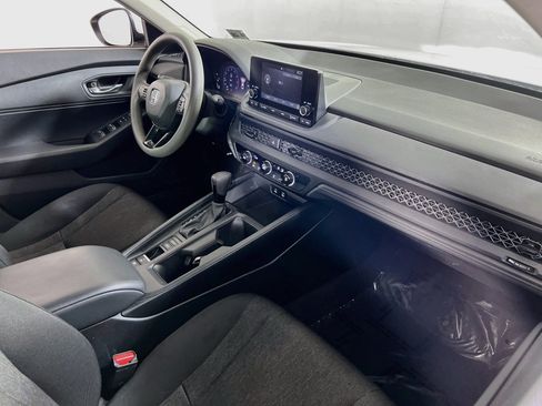 Used 2023 Honda Accord LX image 26