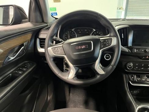 Used 2020 GMC Terrain SLE FWD image 22
