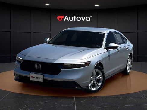 Used 2023 Honda Accord LX image 1