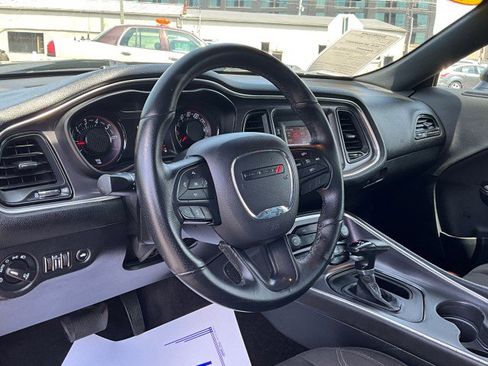 Used 2016 Dodge Challenger SXT w/ Blacktop Package RWD image 12