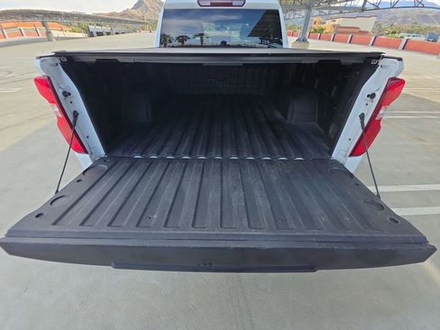 Used 2020 Chevrolet Silverado 1500 LT Trail Boss w/ Convenience Package image 27