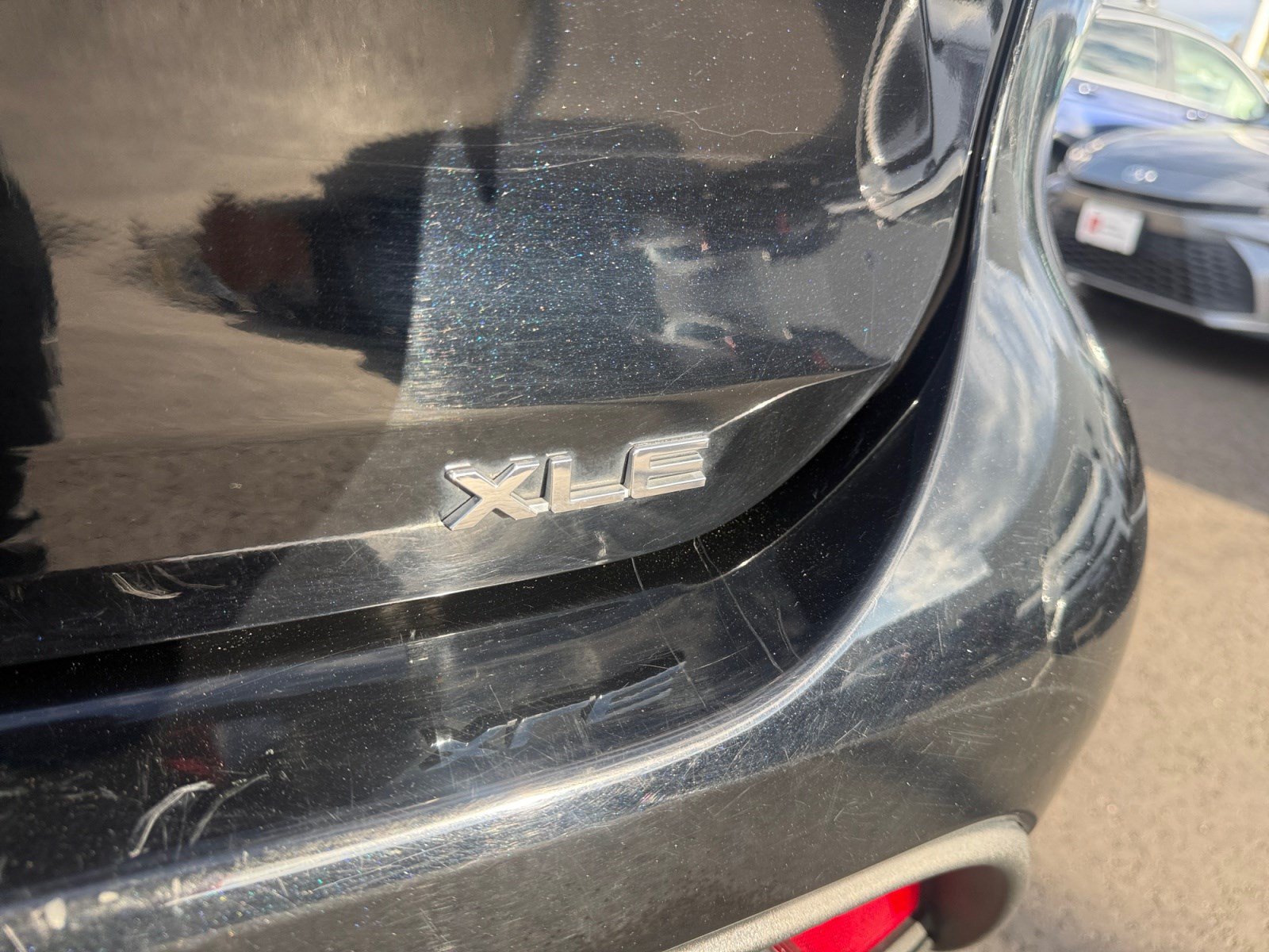 Used 2021 Toyota Highlander XLE FWD image 23