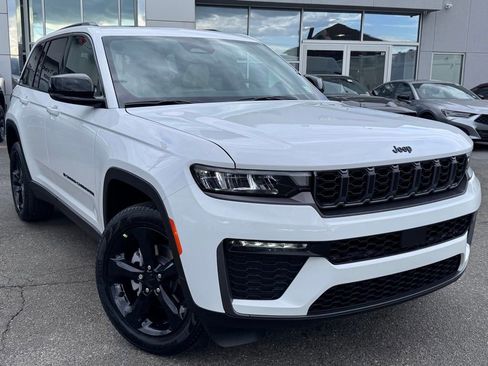 New 2026 Jeep Grand Cherokee Limited w/ Limited Altitude Package AWD/4WD image 1