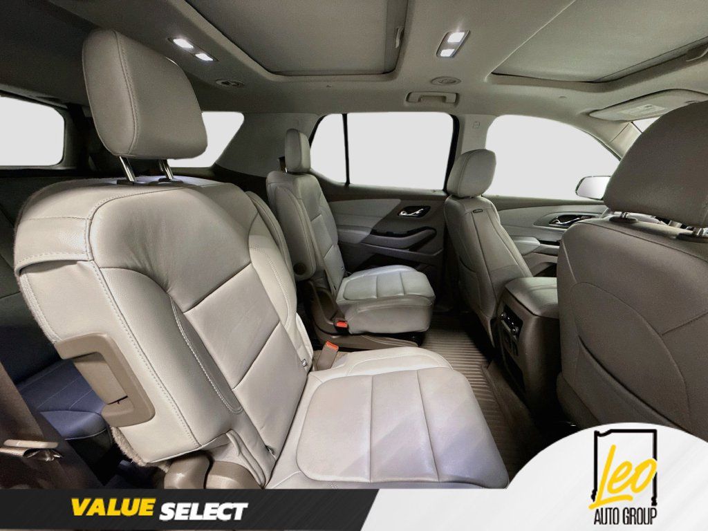Used 2018 Chevrolet Traverse LT AWD/4WD image 32