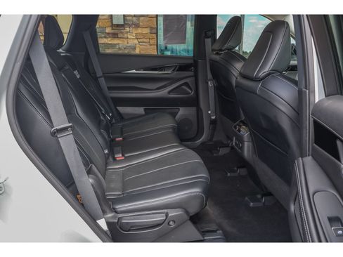 Used 2023 INFINITI QX60 Pure AWD/4WD image 21