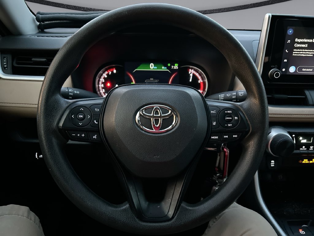 Used 2024 Toyota RAV4 LE FWD image 14
