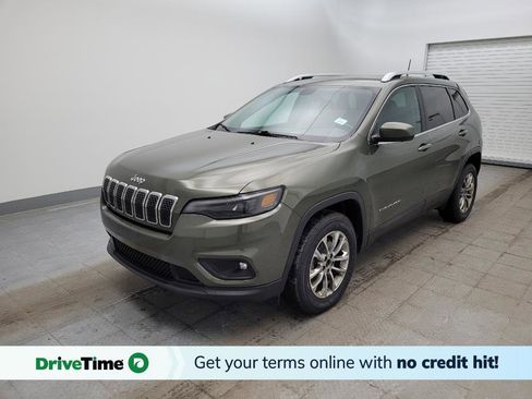 Used 2019 Jeep Cherokee Latitude Plus w/ Cold Weather Group image 1
