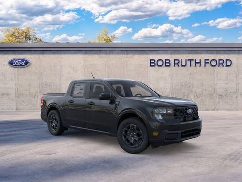 New 2026 Ford Maverick XLT w/ Equipment Group 301A AWD/4WD image 7
