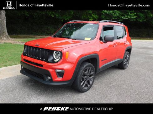 Used 2021 Jeep Renegade Latitude w/ Luxury Group II AWD/4WD image 1