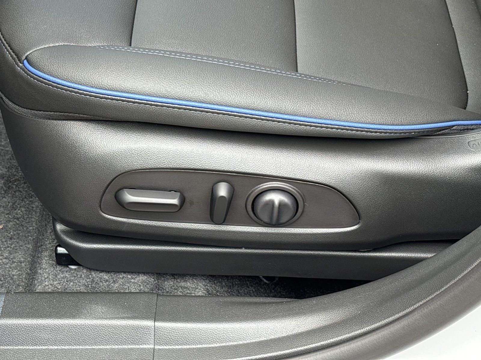 New 2026 Buick Envista Sport Touring w/ Convenience I Package FWD image 14
