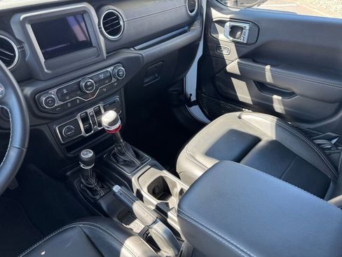 Used 2021 Jeep Wrangler Unlimited Sahara w/ Safety Group AWD/4WD image 20
