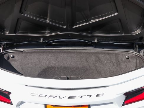 Used 2023 Chevrolet Corvette Stingray Convertible w/ 1LT image 8