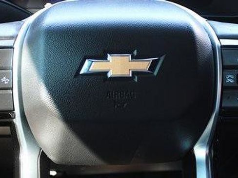 Used 2023 Chevrolet Colorado LT w/ LT Convenience Package III image 14
