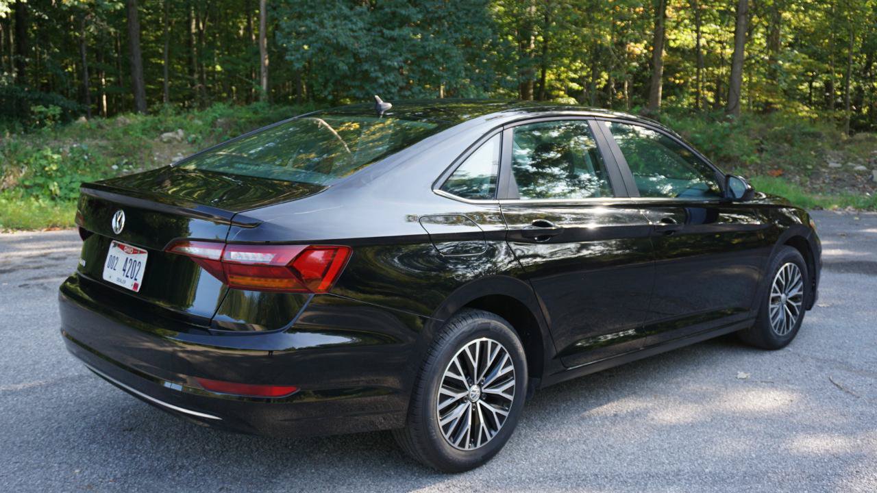 Used 2019 Volkswagen Jetta SE FWD image 5
