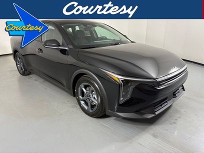 New 2026 Kia K4 LXS