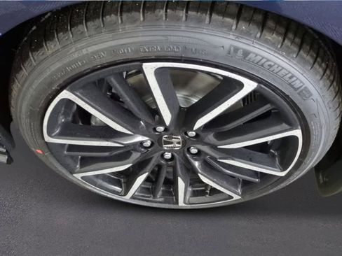 New 2026 Honda Accord Touring image 8