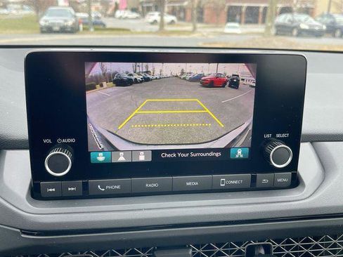 Certified 2024 Honda Accord EX image 20