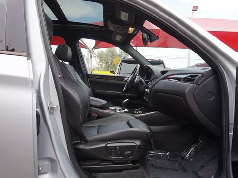 Used 2017 BMW X3 sDrive28i RWD image 22