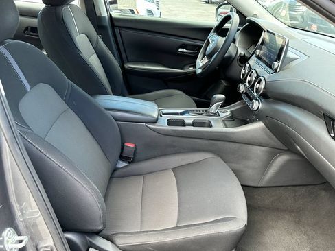 Used 2024 Nissan Sentra SV FWD image 15