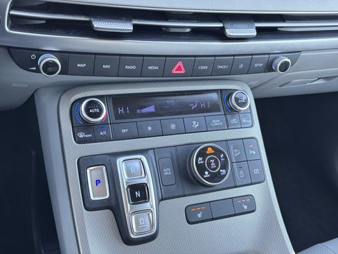 Used 2024 Hyundai Palisade SEL image 25