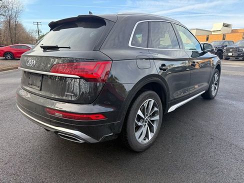 Used 2022 Audi Q5 2.0T Premium w/ Convenience Package image 6