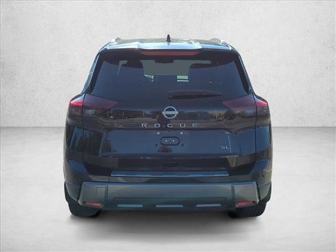 Used 2024 Nissan Rogue SL w/ SL Premium Package image 6