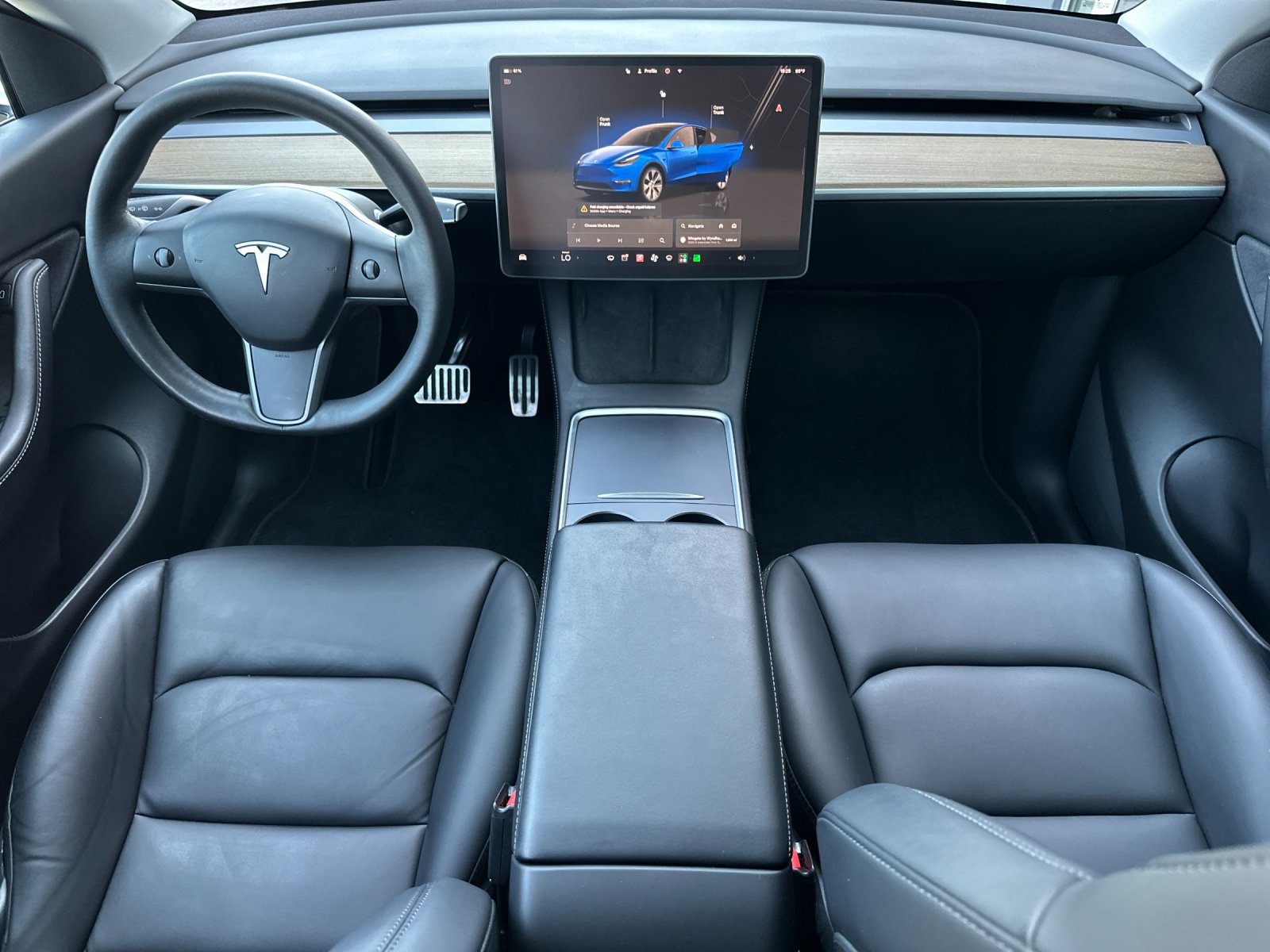 Used 2022 Tesla Model Y Long Range AWD/4WD image 13