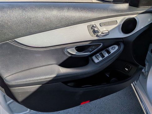 Used 2015 Mercedes-Benz C 300 4MATIC Sedan image 15