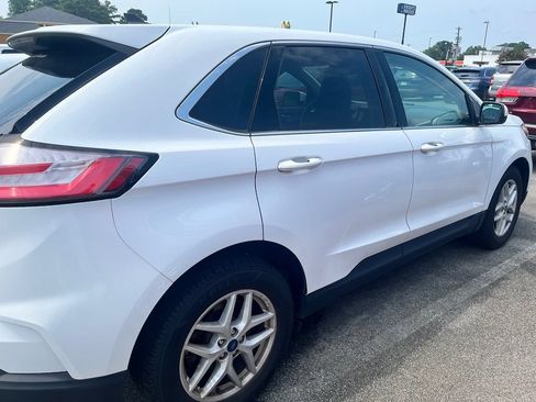 Used 2022 Ford Edge SEL AWD/4WD image 7
