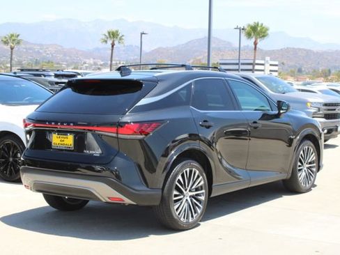 Certified 2023 Lexus RX 350 w/ Cold Area Package AWD/4WD image 21