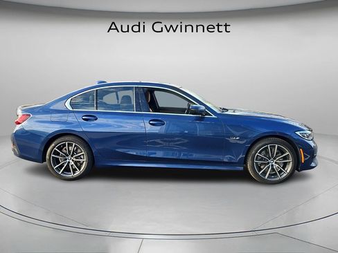 Used 2022 BMW 330e xDrive w/ Premium Package image 4