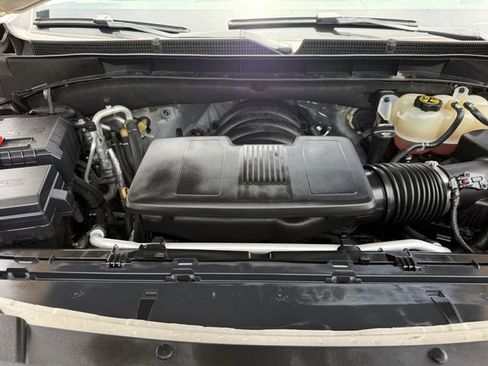 Used 2021 GMC Yukon Denali RWD image 37