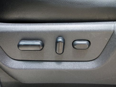 Used 2012 Ford F250 Lariat w/ Lariat Ultimate Pkg image 25