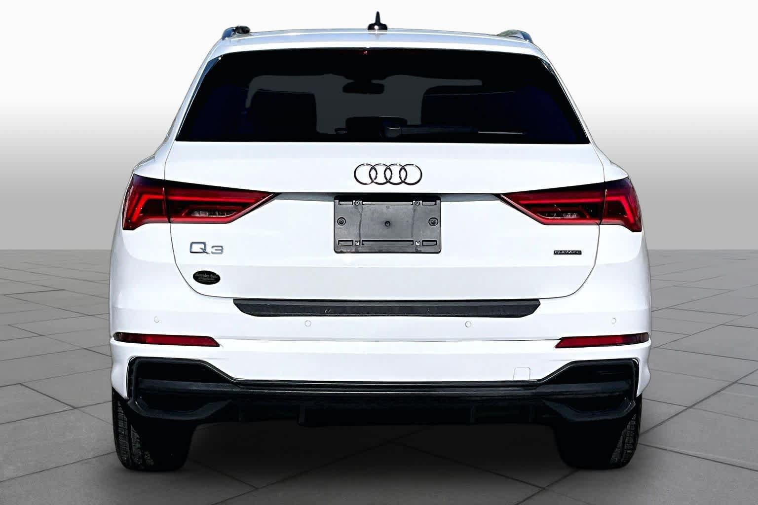 Used 2023 Audi Q3 2.0T Premium AWD/4WD image 5