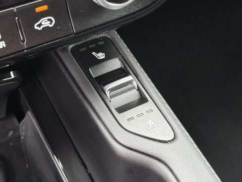 Used 2024 Kia Telluride EX X-Line AWD/4WD image 31